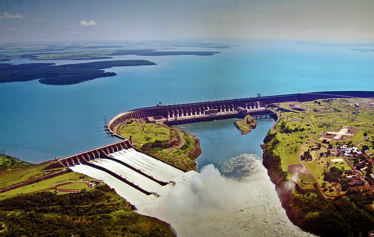 Paraguai frustra roubo de mineração de criptomoedas perto da barragem de Itaipu; 3 são deportados e 1 é preso