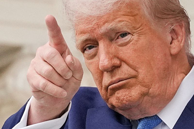 Trump lucra mais de US$ 600 milhões com criptomoedas e mantém ativos de pelo menos US$ 1,6 bilhão