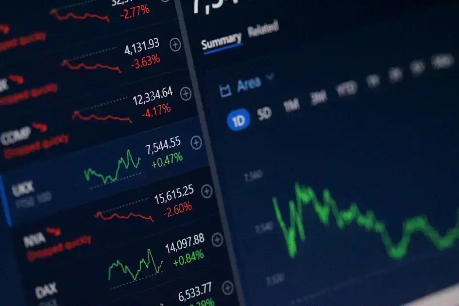 Ações BitMine e Bullish: O Que ARKK Comprou!
