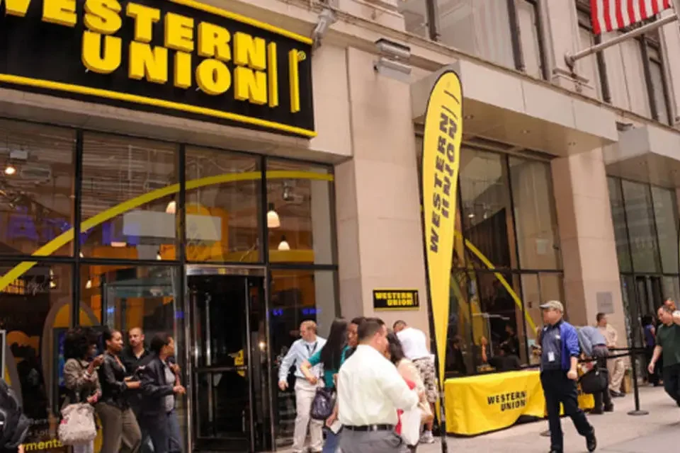 Western Union Abraça o Futuro Cripto: Remessas Globais na Velocidade da Blockchain Solana