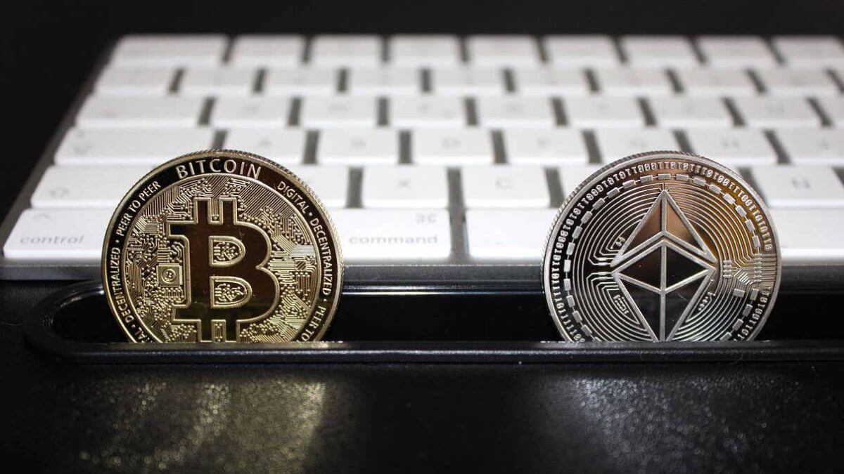 Projeção de rali de fim de ano ganha força com investidores apostando em Bitcoin e Ethereum