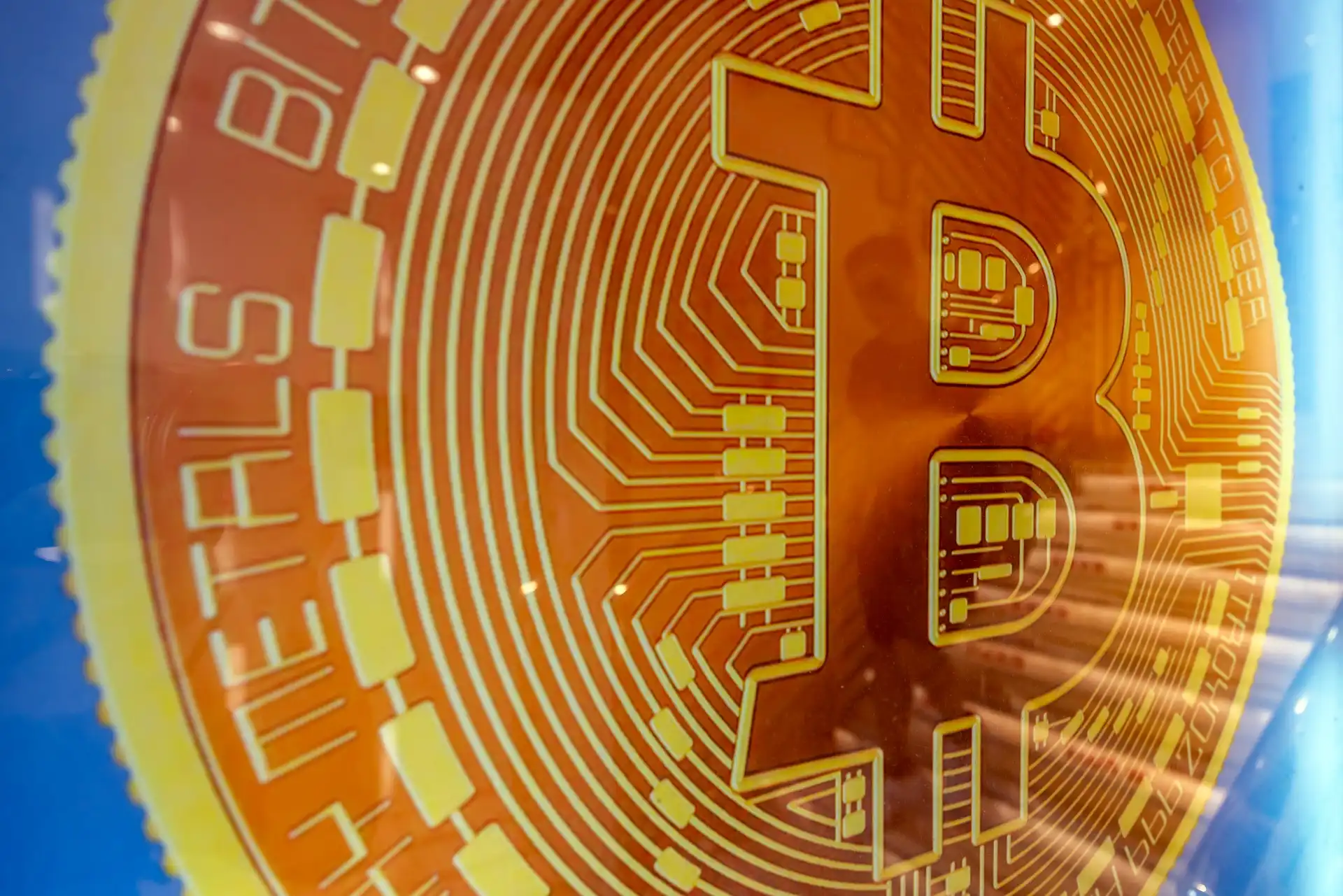 Apesar do setor de software em alta, o Bitcoin cai para cerca de US$ 71.000