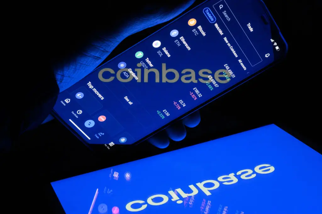 A Hut 8 substitui o empréstimo da Coinbase por um acordo mais econômico com a FalconX, diminuindo os custos de empréstimo ao mesmo tempo em que investe fortemente em IA