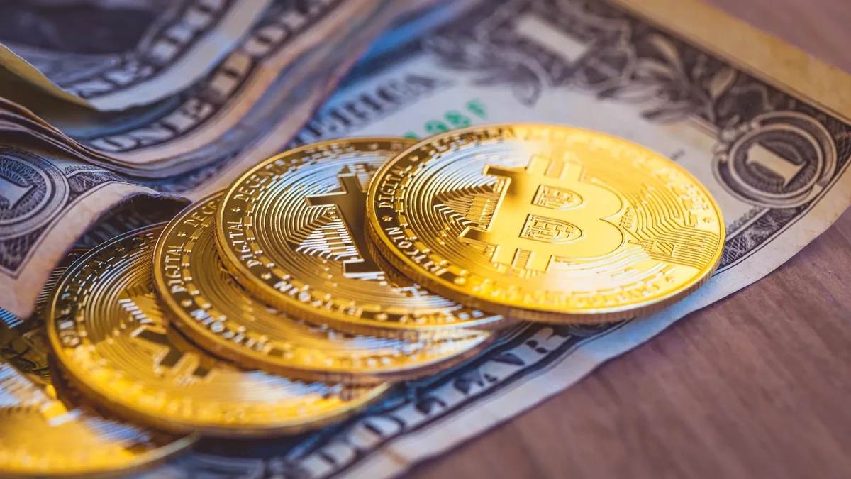 Moedas no valor de 40 milhões de dólares foram movimentadas por carteiras de Bitcoin que permaneceram intocadas por uma década