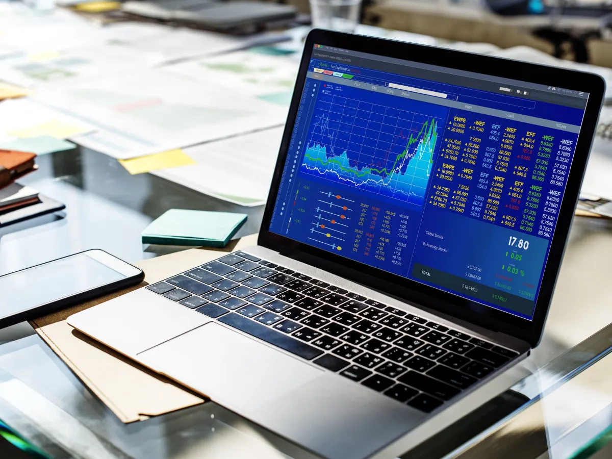 A tZERO foi escolhida pelo proprietário da NYSE, ICE, para avançar no mercado de valores mobiliários tokenizados, recebendo investimento na empresa