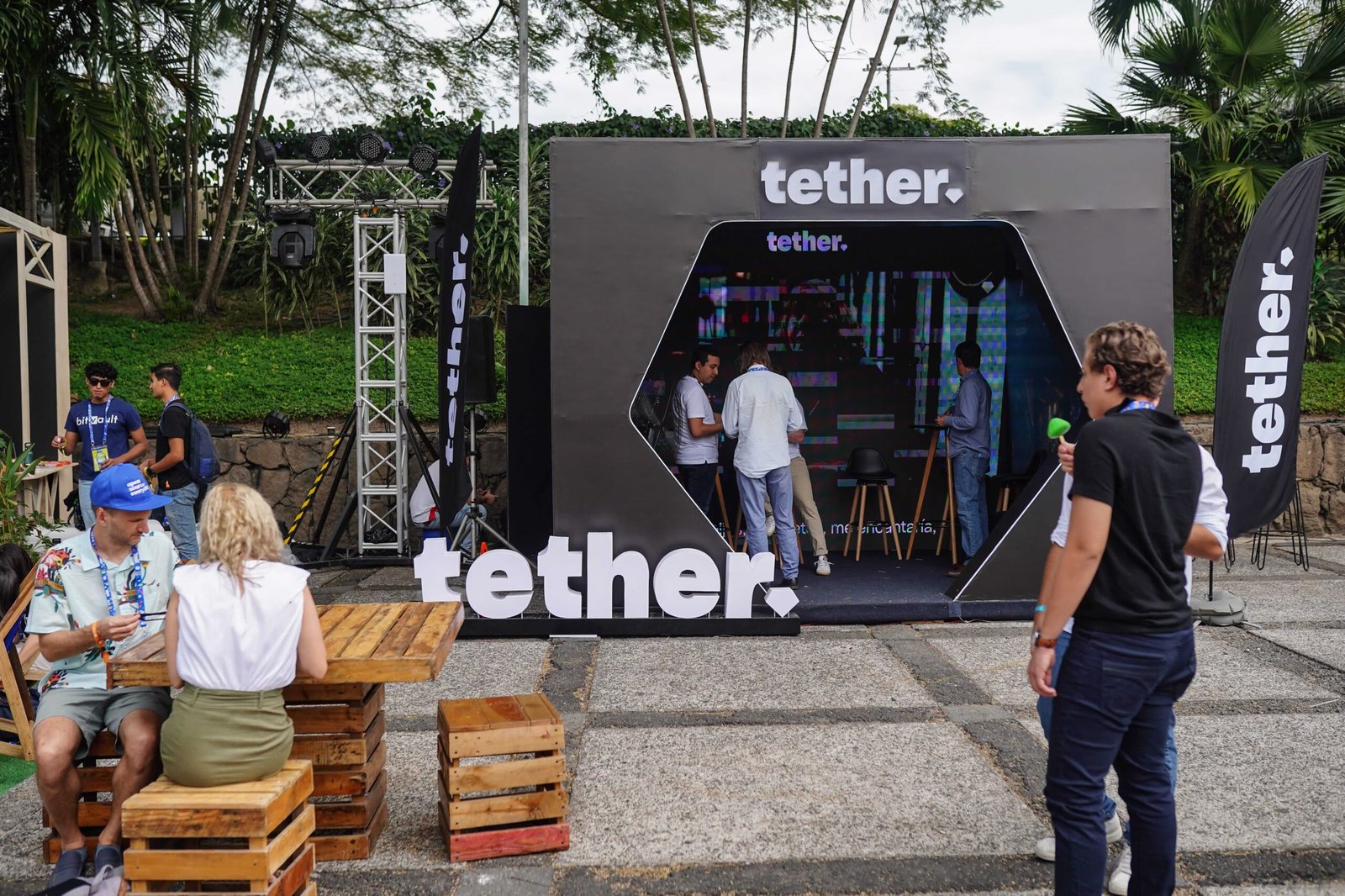 Tether avança no mercado de crédito privado com um fundo de US$ 400 milhões em colaboração com a Fasanara
