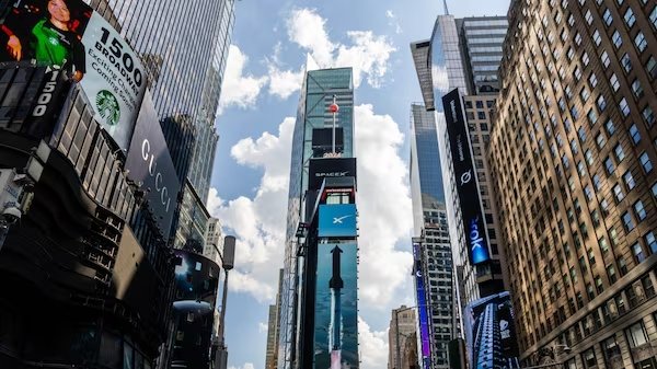 EasyA alcança uma avaliação de US$ 1,1 bilhão, planeja IPO para 2027 e ações tokenizadas